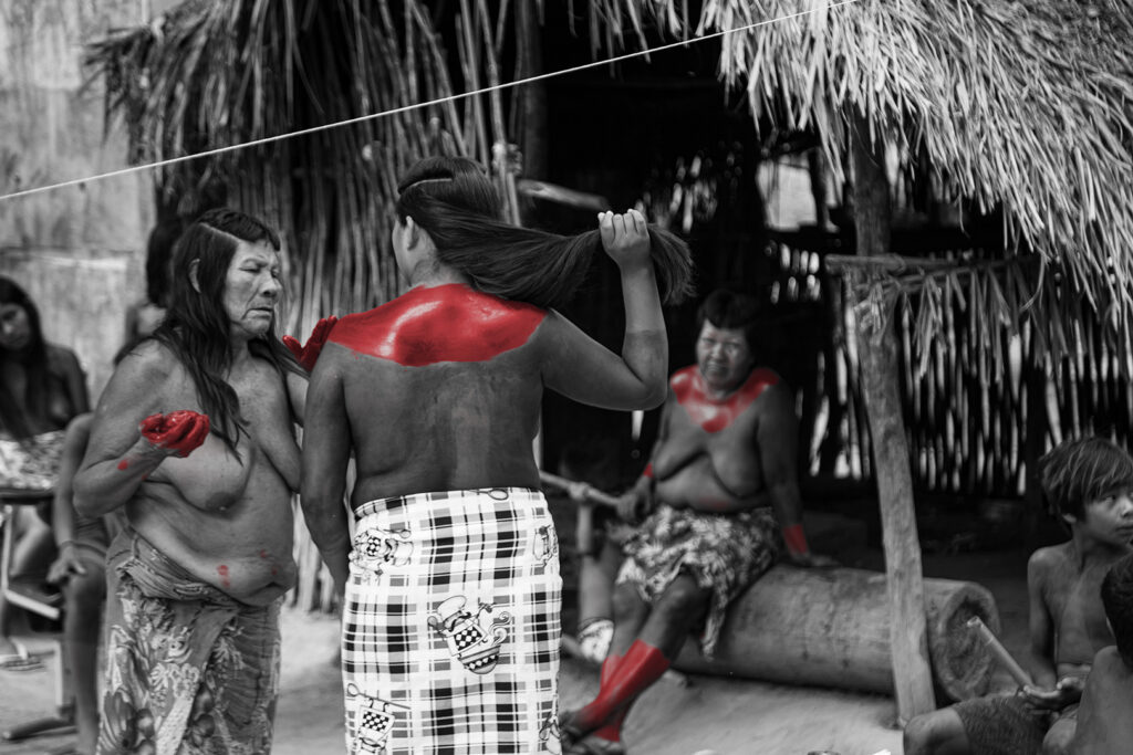 Fotógrafo do Tocantins leva cultura indígena brasileira a mostra internacional na América Latina