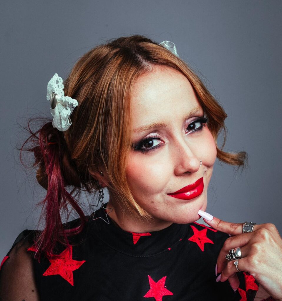 Duda Ruas encerra ciclo emocional do EP “Bonita Demais Pra Sofrer” com o single “Pra Sempre Com Você”