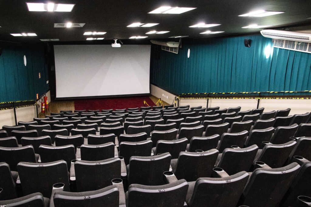 Cine Cultura retorna com programação especial para celebrar o Dia dos Namorados