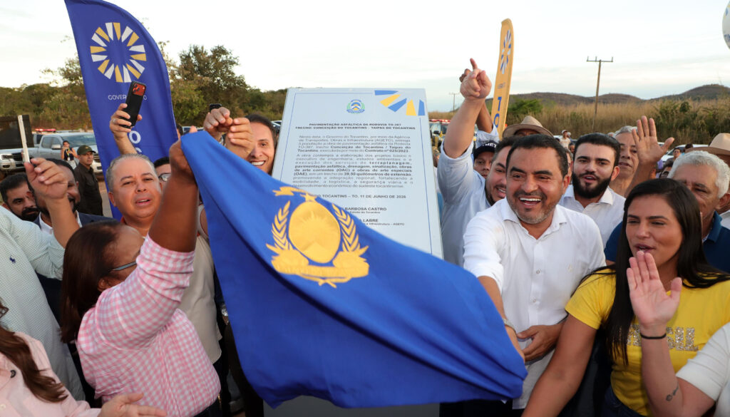 Governador Wanderlei Barbosa entrega pavimentação da TO-387 entre Conceição e Taipas