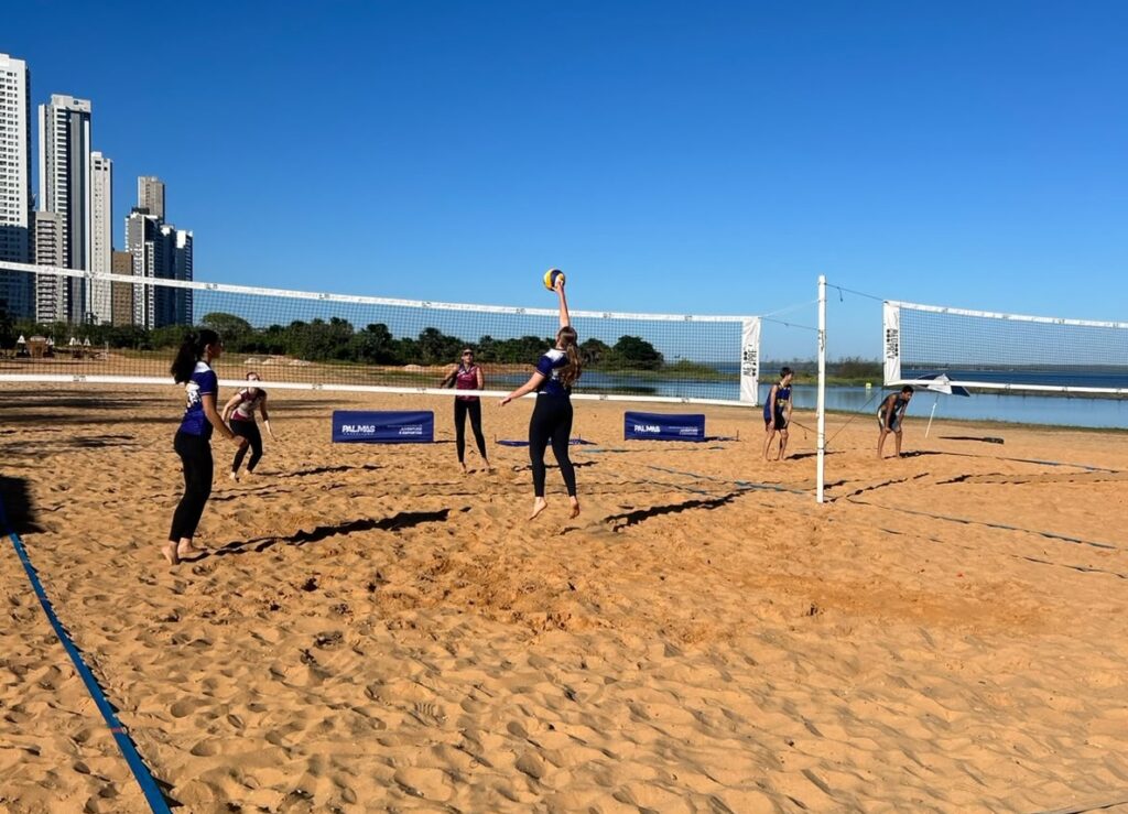 Esporte e diversão agitam as praias de Palmas durante o fim de semana