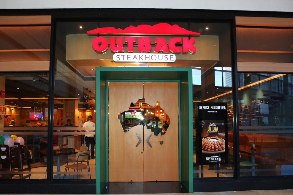 Outback Steakhouse desembarca no Tocantins e inaugura primeira unidade em Palmas no dia 20 de julho