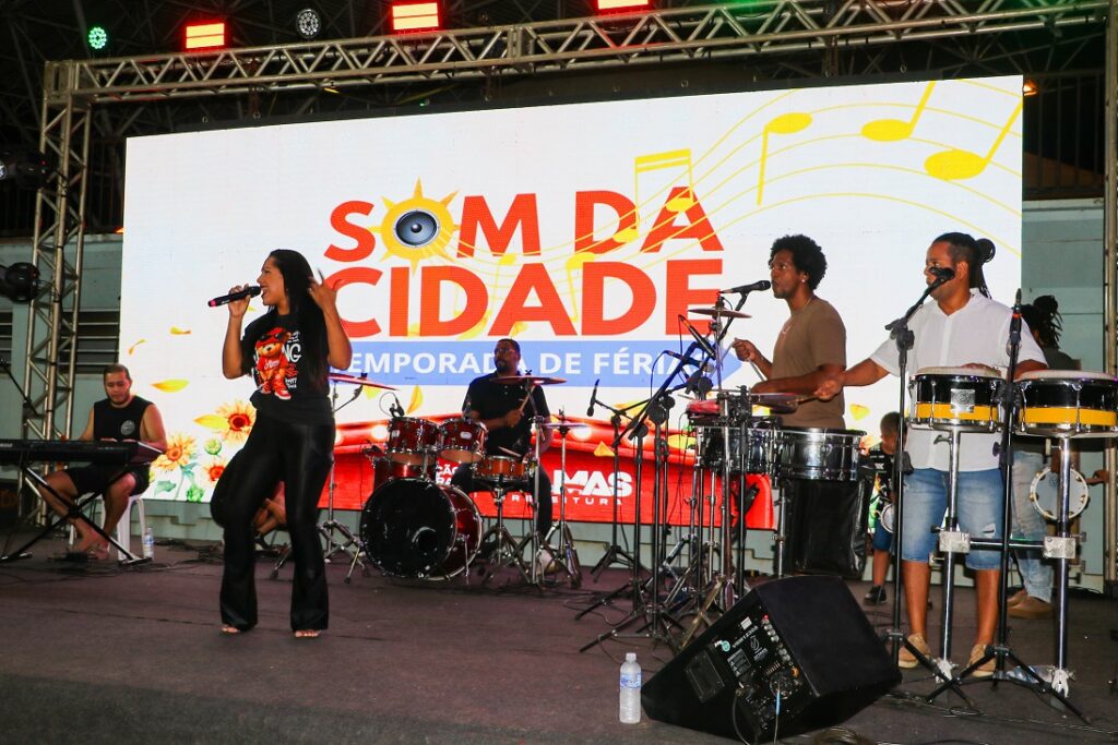 Projeto Som da Cidade anima espaços públicos com shows gratuitos