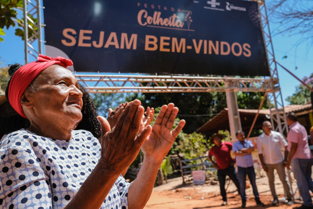 Festa da Colheita valoriza tradição e empreendedorismo ligados ao capim dourado