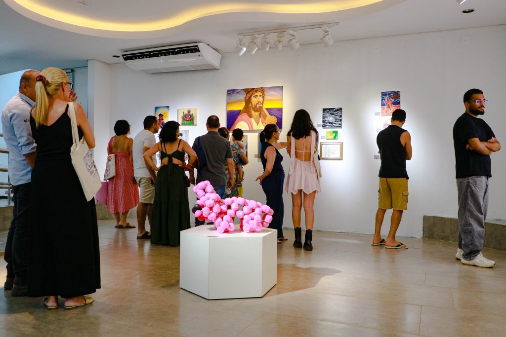 Abertura do 10º Salão Palmense de Novos Artistas movimenta cenário cultural da Capital